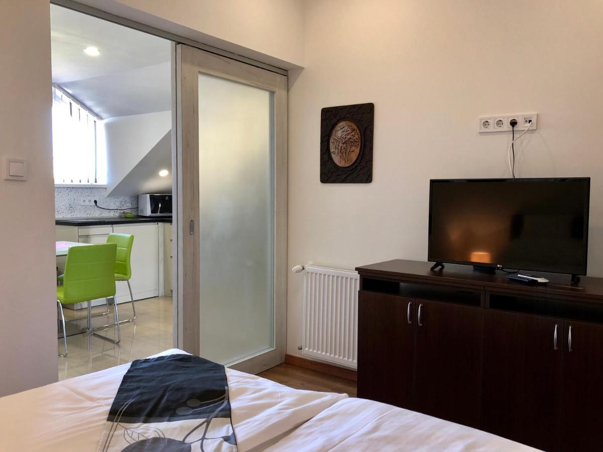 White Apartman Siofok Luaran gambar