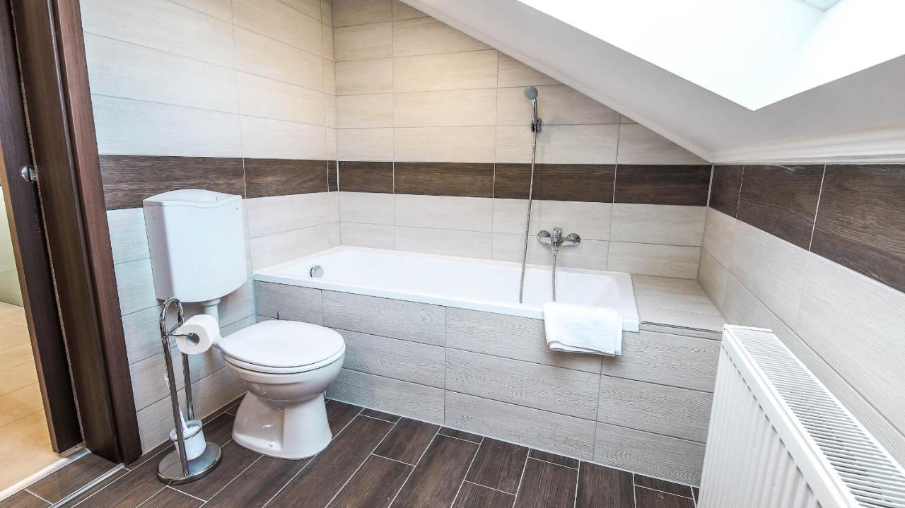 White Apartman Siofok Luaran gambar