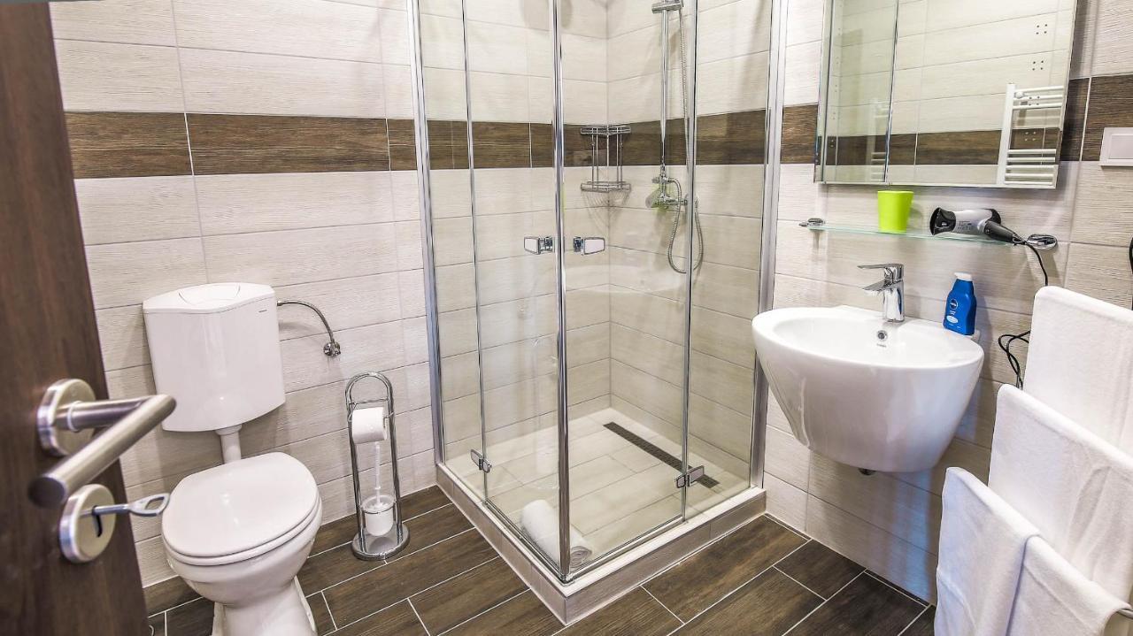 White Apartman Siofok Luaran gambar